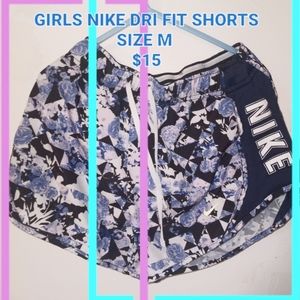 Nike dri fit girls shorts size m